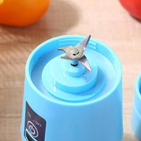 0131 Portable USB Electric Juicer - 4 Blades (Protein Shaker) - 